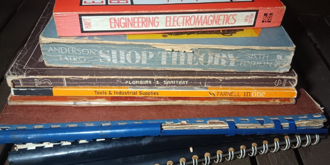 Collection of Engineering and Technical Books (Category: Textbooks) located in Las Pinas. Submitted by 030700 (Listing ID 1450328243, Image 3). Description: Bundle las piñas.