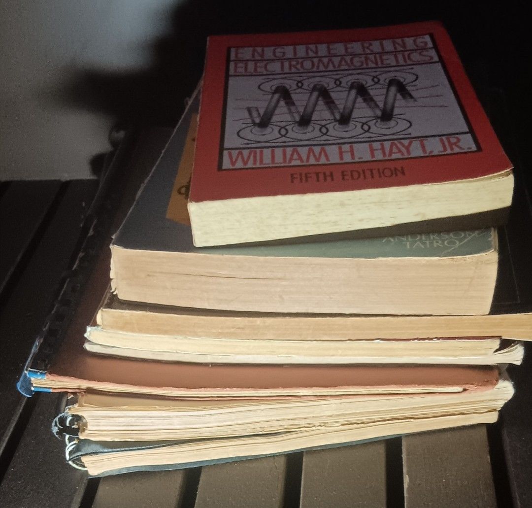 Collection of Engineering and Technical Books (Category: Textbooks) located in Las Pinas. Submitted by 030700 (Listing ID 1450328243, Image 2). Description: Bundle las piñas.