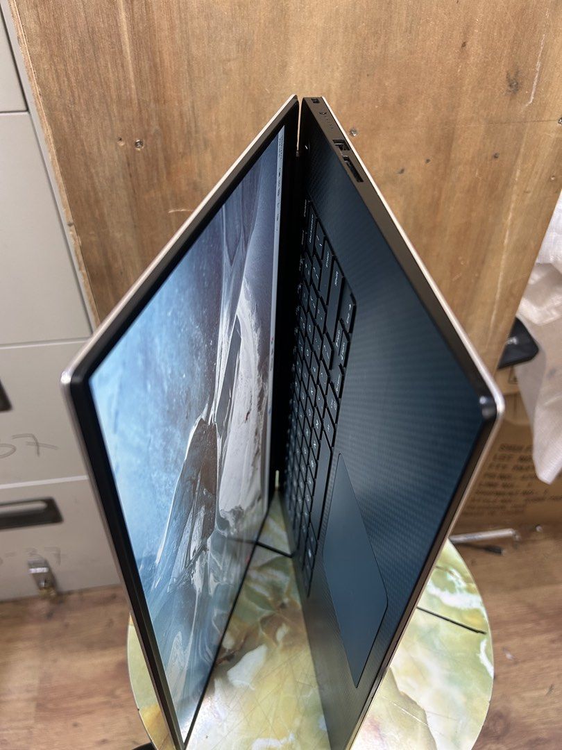 Dell Xps 15 9550 Core i7512874474258442243