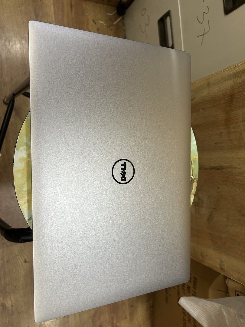 Dell Xps 15 9550 Core i7512874474258442241