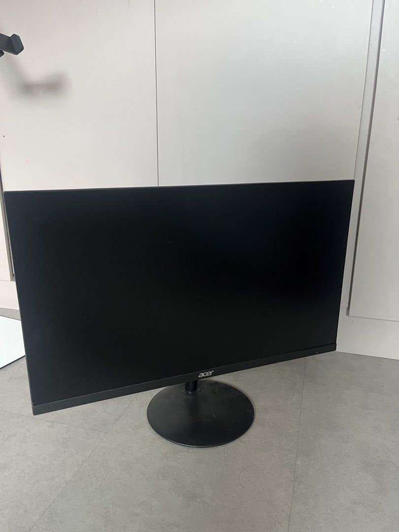 Full Computer Setup512718615295436801