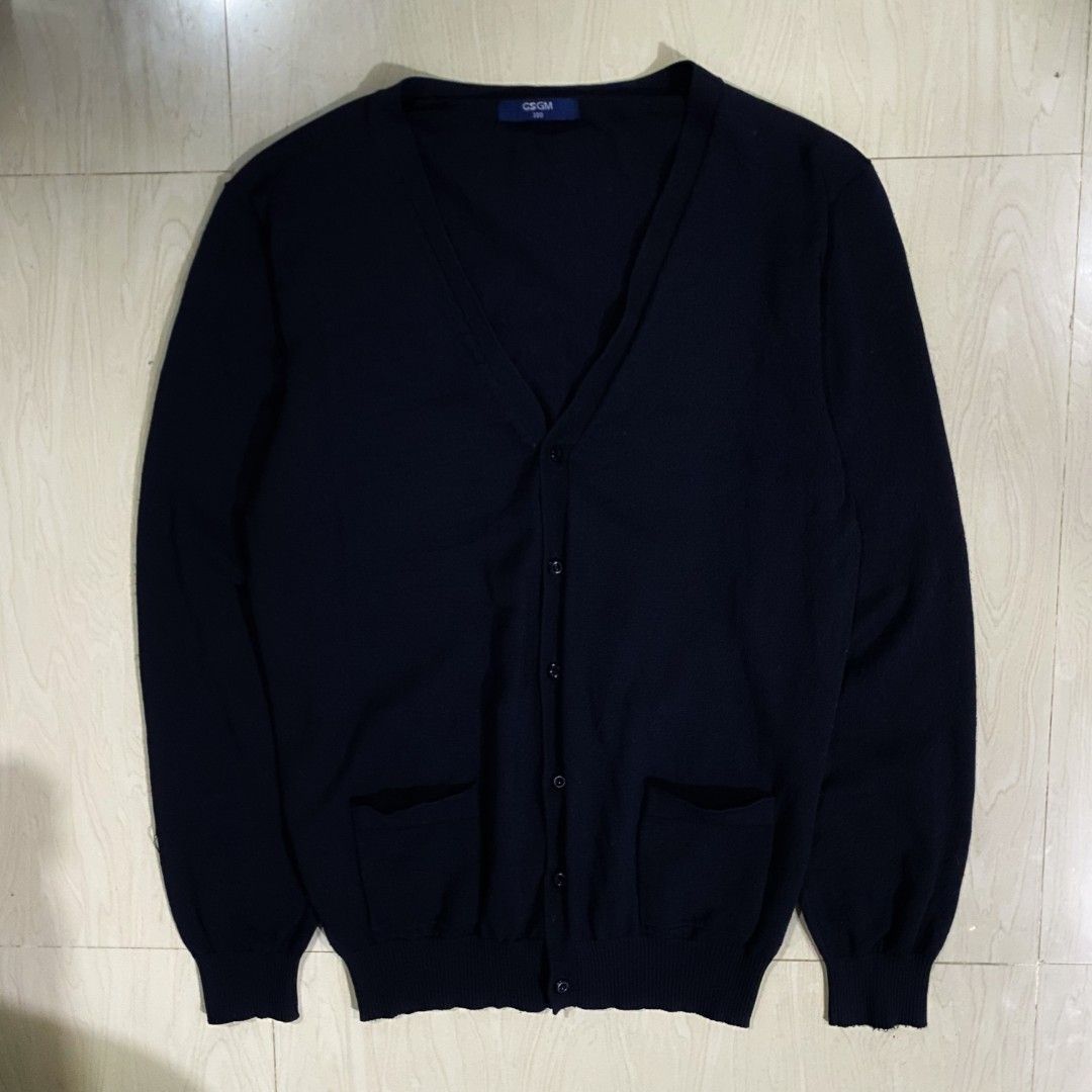 GSGM Knitted Cardigan (Category: Coats, Jackets and Outerwear) located in Quezon City. Submitted by thequalityflips (Listing ID 1450501520, Image 1). Description: GSGM Knitted Cardigan Dimes: W-20 “ L-27 (20x27) Fits to Medium & Large Excellent Condition No Issue.