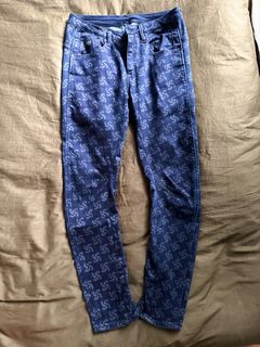 (Category: ) located in . Submitted by rawstar (Listing ID 1450455423, Image 1). Description: .