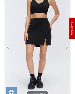 (Category: ) located in . Submitted by wardrobelover (Listing ID 1450414109, Image 1). Description: .