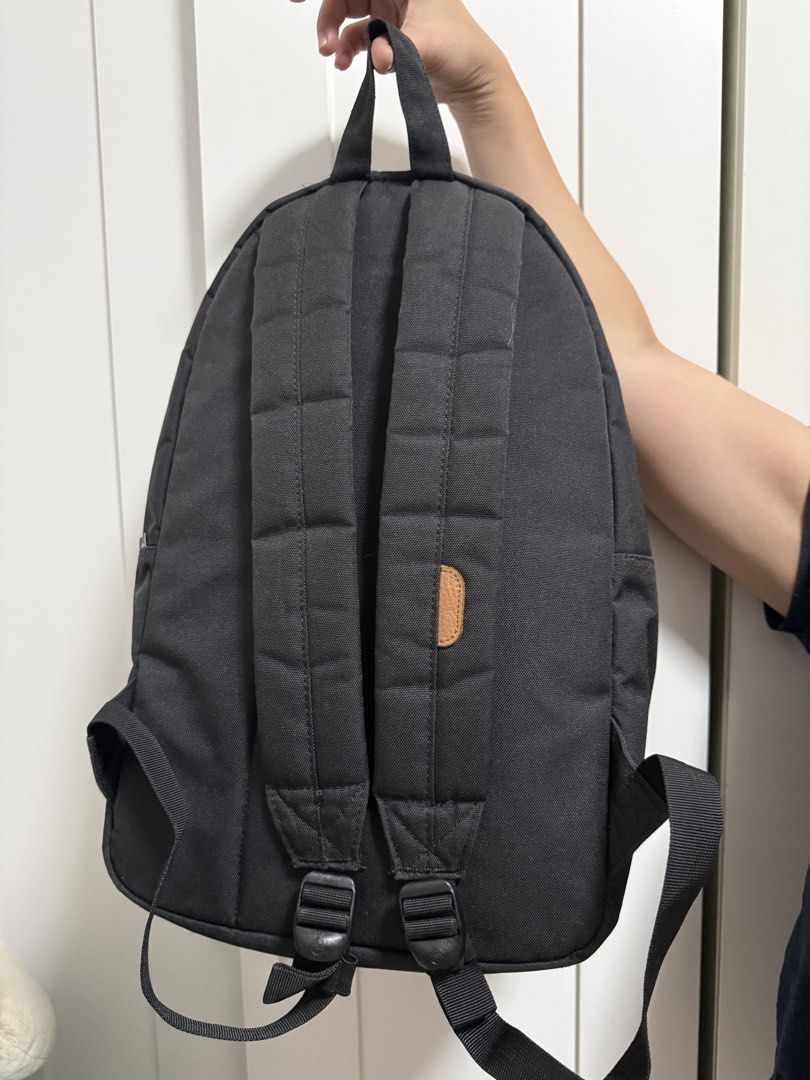 Herschel Black Backpack (Category: Backpacks) located in Cainta. Submitted by jen_cas (Listing ID 1450383879, Image 3). Description: - Classic black Herschel backpack - Durable canvas material - Main compartment with a smaller front zip pocket - Padded shoulder straps for comfort - Ideal for daily use or travel - Simple and functional design - Features gold-tone zippers - payment first before delivery.