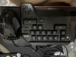 （分類：）位於 。 由 hkgeric 提交（商品編號 1450526802，圖片 1）。簡介： 。