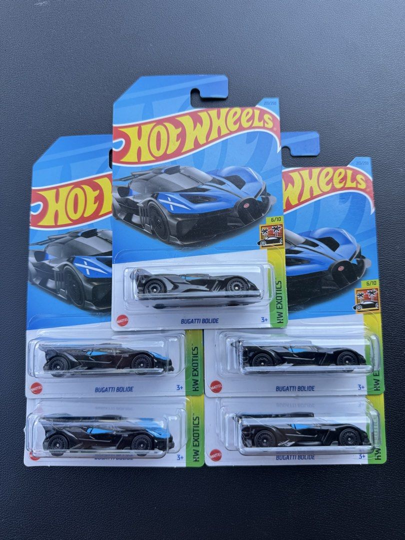 Hotwheels Bugatti Bolide exotics blue (Category: Vehicle & Diecast Models) located in Manila. Submitted by altan16 (Listing ID 1450410877, Image 1). Description: Php 160 each.