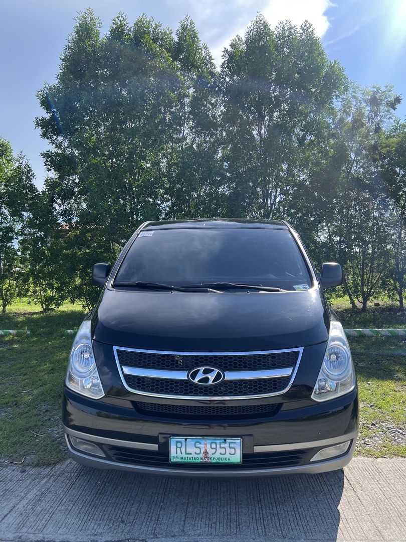 Hyundai Starex (Category: Used Cars) located in Caloocan City. Submitted by cjbarillac95951 (Listing ID 1450351002, Image 2). Description: ✅2.5 Liter Diesel Engine ( CRDI, VGT ) ✅5 Speed Automatic Transmission ✅ABS Brakes ✅Front and Rear Disc Brakes ✅Dual Front Airbag ✅Rear Parking Sensors ✅BNEW Headunit (Apple & Android Car Play) ✅Backing Camera ✅9 Seaters with 2 Captain Seats (Swivel Seats) ✅97,*** Milage ✅Well-Maintained ✅Very Fuel Efficient ✅