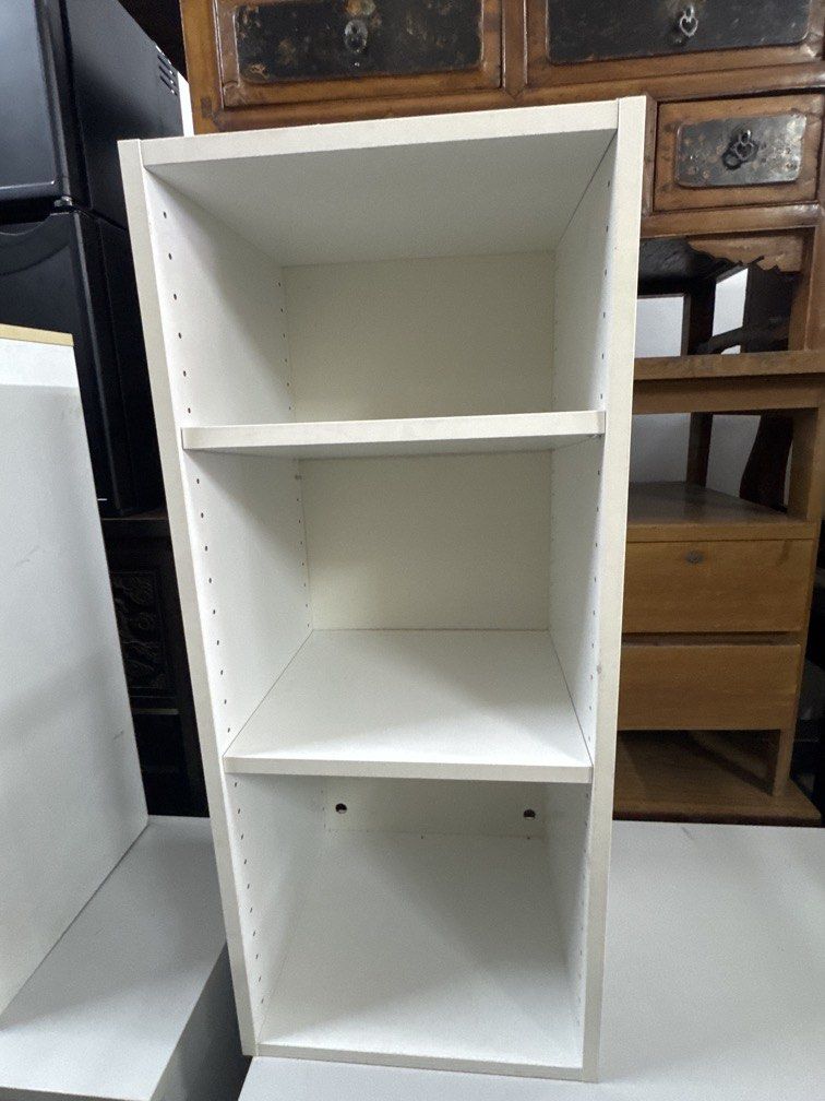 IKEA BILLY bookcase (Category: Shelves, Cabinets & Racks) located in Lubok China. Submitted by nur_azs (Listing ID 1450356285, Image 1). Description: .