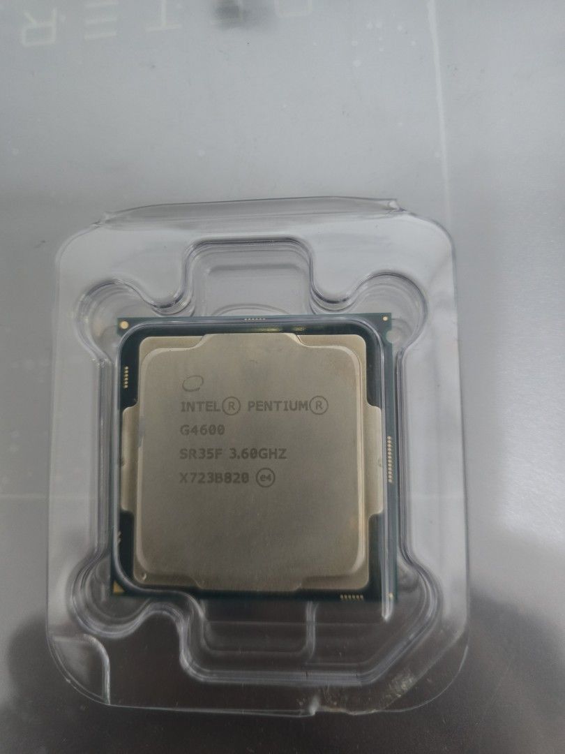 Intel Pentium G4600 Processor lga1151512895166144860160