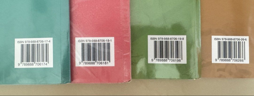 Interactive geography E4 (second edition) （分類：教科書）位於 Hong Kong。 由 babycarrot99 提交（商品編號 1450205799，圖片 2）。簡介： 每本有少量書寫/highlight C1， C2, C3 已賣 $35 一本。