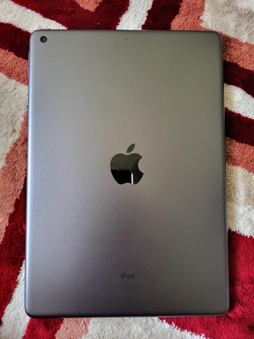 Ipad 9th generation (Category: iPad) located in Seri Kembangan. Submitted by mufakkir (Listing ID 1450447640, Image 2). Description: RM760 to letgo Pm: +60 11-7076 2149 Post atau cod area kota bharu/seri kembangan.