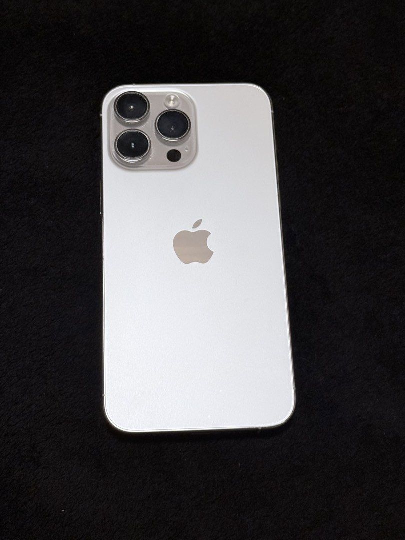iPhone 14 Pro Max 512gb (Category: iPhone 14 Series) located in Rizal. Submitted by preloved.nica (Listing ID 1450443840, Image 1). Description: Details: * White * 512GB * US Variant (eSIM only) * Bought in the US * With original box * 86% Battery Health * LCD Replacement * True Tone Working * No dents * In good and crisp condition.