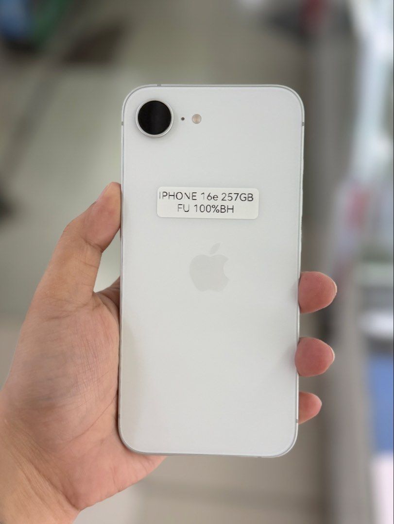 IPhone 16e 256GB 100BB NTC approved no issues Openline (Category: iPhone 16 Series) located in San Juan City. Submitted by najihahtelecomshop2018 (Listing ID 1450473489, Image 1). Description: Legit Store | Original unit FOR SALE | TRADE / SWAP ▫️INSTALLMENT thru: 🔸Credit Card (straight / installment) 🔸Ggives / Gcredit + 6% interest 🔸Spay Later + 6% interest (RFS: Buy and Sell any kinds of Gadgets) Description: iPhone 16e 256GB ( other GB are 