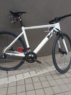 （分類：）位於 。 由 tkobike09943194 提交（商品編號 1450337060，圖片 1）。簡介： 。