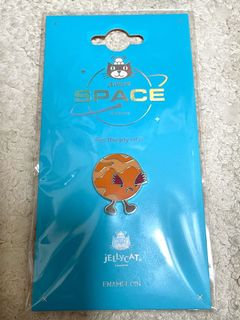 （分類：）位於 。 由 changemycloset 提交（商品編號 1450518049，圖片 1）。簡介： 。