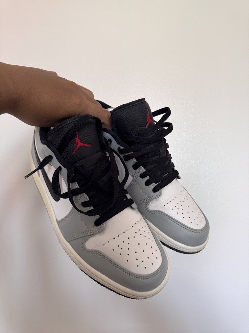 Jordan 1 Low Light Smoke Grey (Category: Sneakers) located in Manila. Submitted by princegaloyo (Listing ID 1450349585, Image 1). Description: For Sale: Air Jordan 1 Low “Light Smoke Grey” – US Men’s 9.5 Condition: 8.5/10 * Barely used * yellowing on the outsole due to age/storage * Minor creasing on the toe box (normal signs of wear) * No box included (I don’t keep some of my shoe boxes since I never expected to sell them) Authenticity: 100% ori