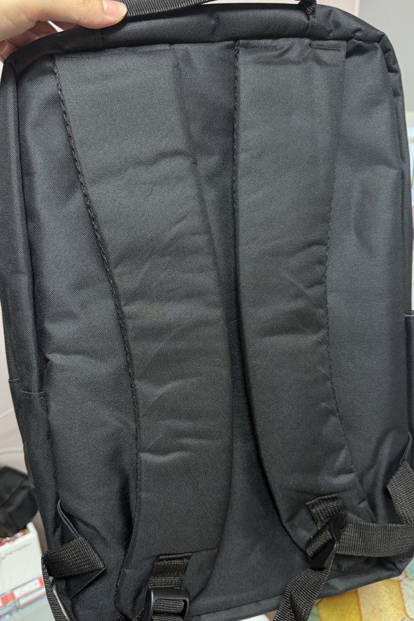 Laptop bag512733420402790401