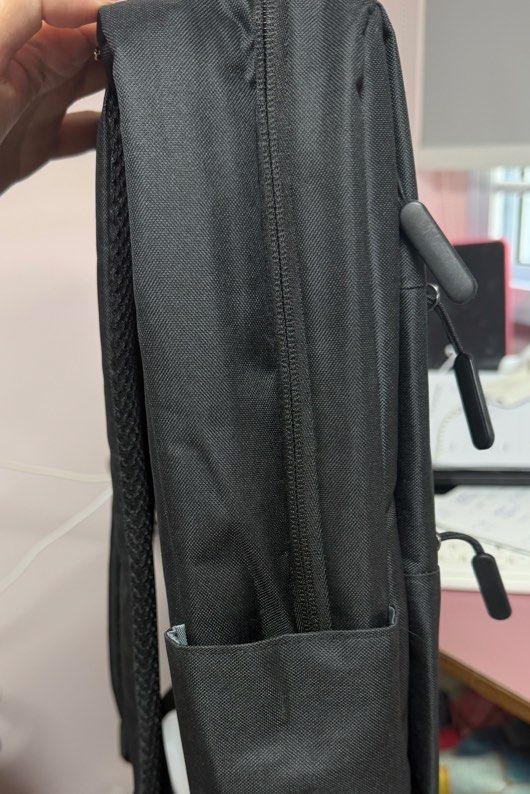 Laptop bag512733420402790402