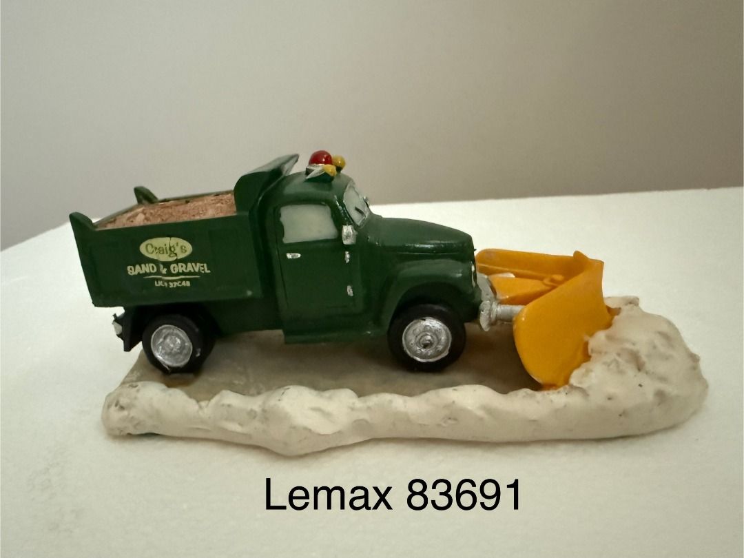 Lemax 83691 Snow Plow (Category: Vehicle & Diecast Models) located in Manila. Submitted by prelovedsecondhand.ph (Listing ID 1450461453, Image 1). Description: New(Open Box).