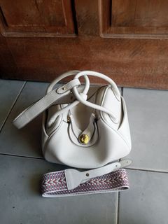 (Kategori: ) berada di . Dikirim oleh amarezeki (ID iklan 1450414187, Gambar 1). Deskripsi: .