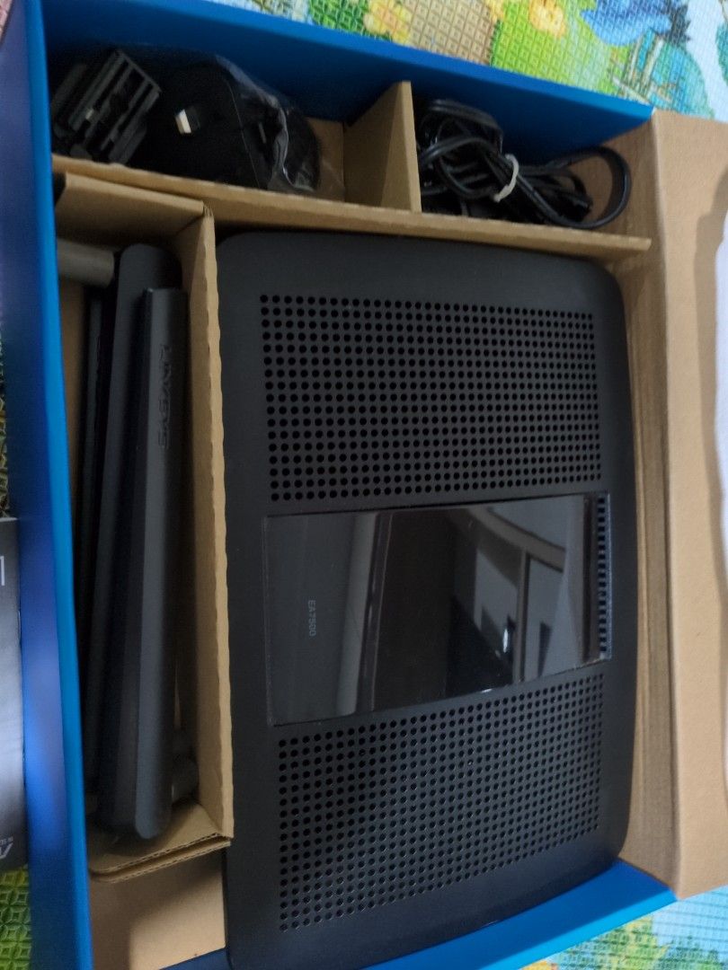 Linksys AC1900 router513035410615848961