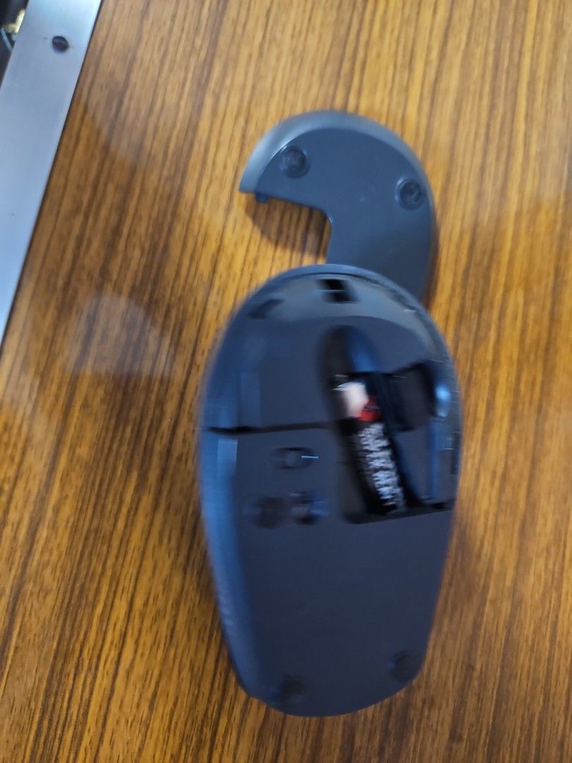 Logitech Wireless Mouse m190512886286089594883
