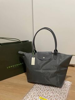 （分類：）位於 。 由 scarletteyer 提交（商品編號 1450477625，圖片 1）。簡介： 。
