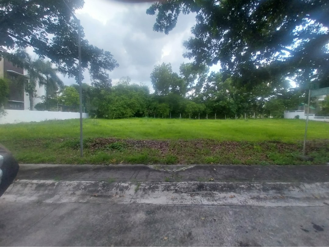 (Category: ) located in . Submitted by fmt27 (Listing ID 1450470588, Image 1). Description: .