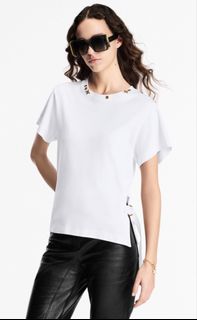 (Category: ) located in . Submitted by shopnshop1315 (Listing ID 1450454221, Image 1). Description: .