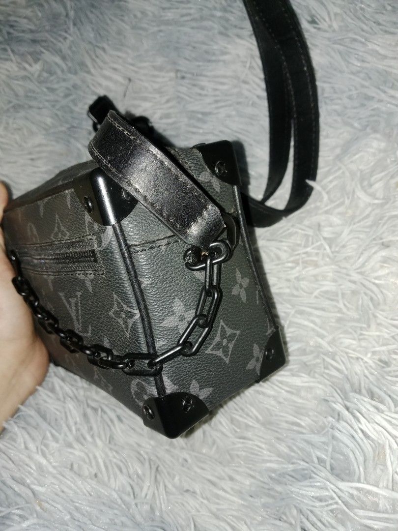 Louis Vuitton soft trunk (Category: Luxury Bags & Wallets) located in Zamboanga. Submitted by swiftfish-082e (Listing ID 1407823988, Image 3). Description: *Louis Vuitton soft trunk *like New, no flaws with dustbag and box.