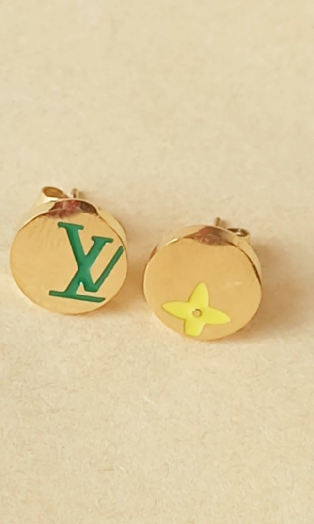 Lv stud earrings from japan (Category: Luxury Accessories) located in Manila. Submitted by osaze_27japanbags (Listing ID 1450344835, Image 3). Description: Lv earrings from japan no flaws with gift box kindly pm me.