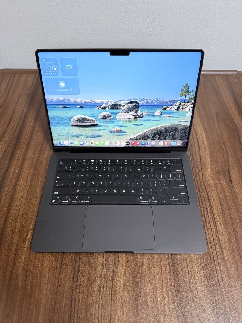 MacBook Pro 14-inch Apple M3 Pro Chips, Computers & Tech, Laptops ...
