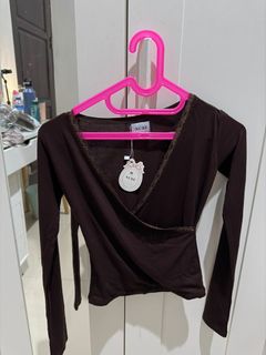 (Kategori: ) berada di . Dikirim oleh awrashopp (ID iklan 1450442460, Gambar 1). Deskripsi: .