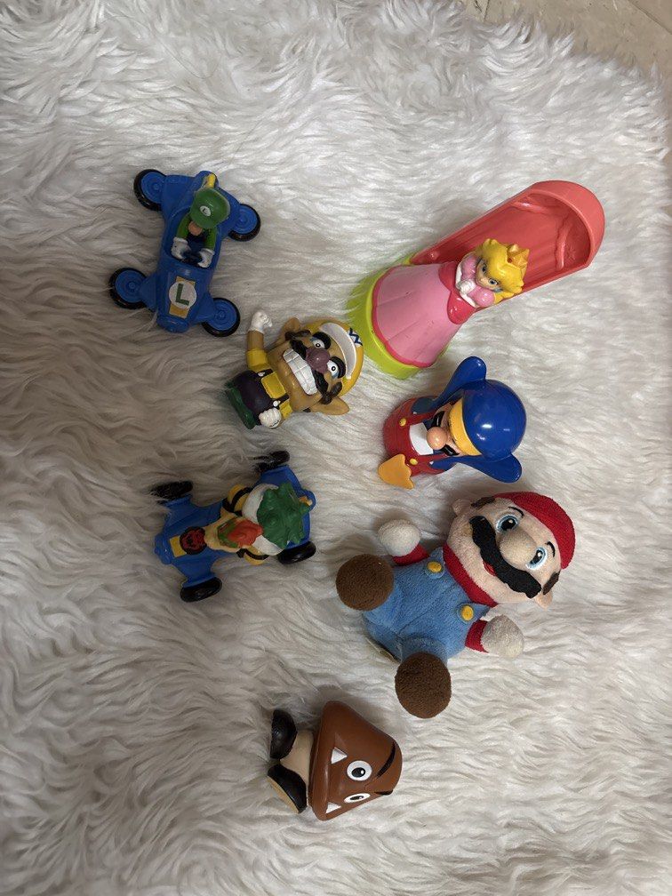 Mario toys collectible set (Category: Character Goods) located in Manila. Submitted by vintageaccessories (Listing ID 1450380651, Image 1). Description: .