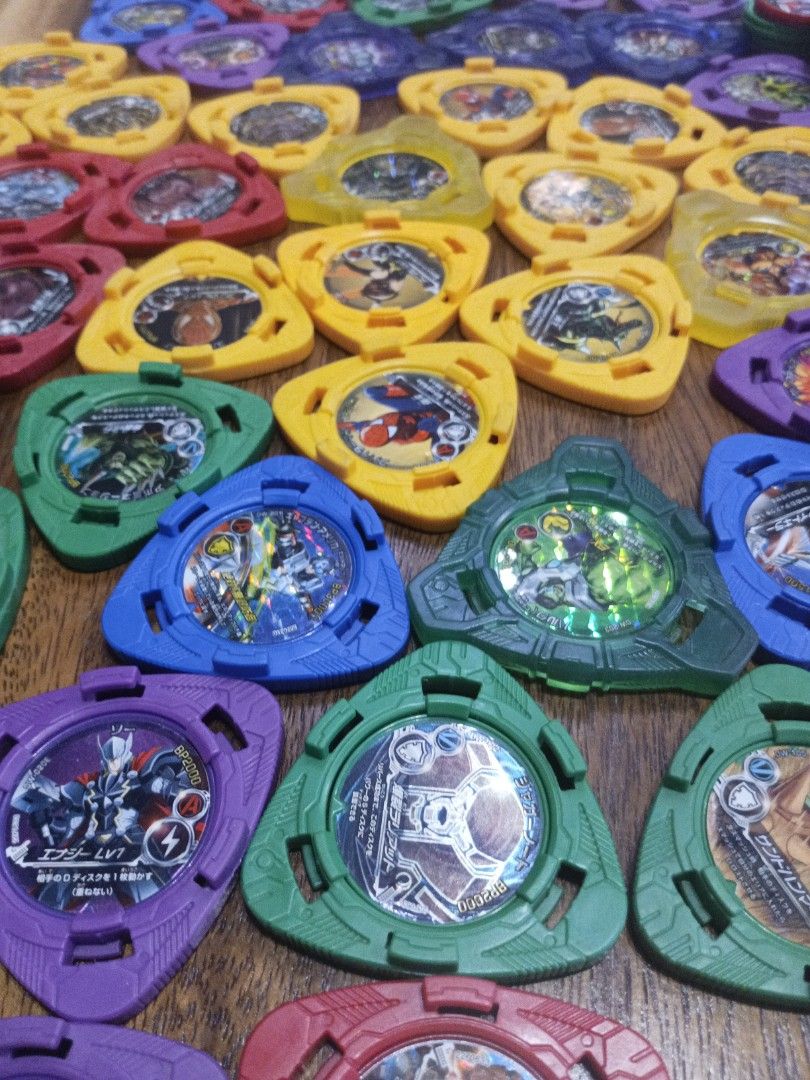 Marvel Disk Wars: Bachicombat Chips Over 100 pcs.✨‼️ (Category: Character Goods) located in Manila. Submitted by petestone (Listing ID 1450380854, Image 2). Description: Marvel Disk Wars: Bachicombat Assorted Chips and disk‼️✨ For only 200.00‼️✨ Good for collection..