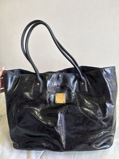 (Kategori: ) berada di . Dikirim oleh black_widow_preloved (ID iklan 1450403351, Gambar 1). Deskripsi: .