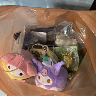 (Category: ) located in . Submitted by dearestapril (Listing ID 1450470093, Image 1). Description: .