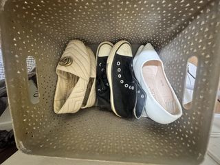 (Category: ) located in . Submitted by Odeuri (Listing ID 1450390481, Image 1). Description: .