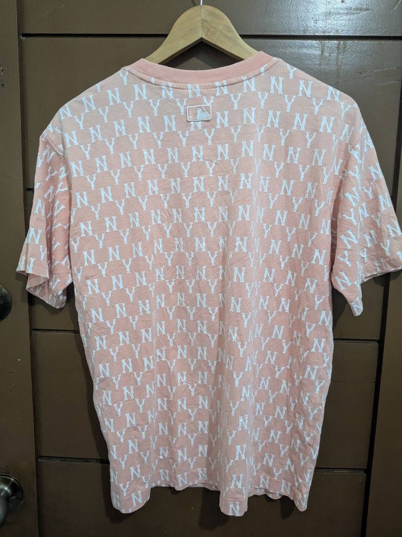 MLB monogram design (Category: Activewear) located in Labo. Submitted by ronelryan (Listing ID 1450339906, Image 2). Description: 21.5 x 26.5 Small on tag pero pang medium to large Salmon pink Aop design.