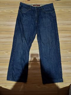 (Category: ) located in . Submitted by sadthrift (Listing ID 1450333106, Image 1). Description: .