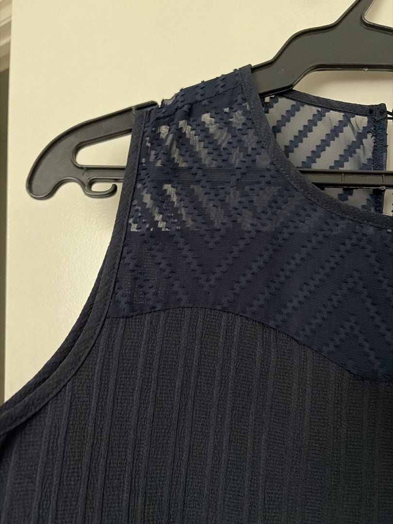 Navy Blue Sleeveless dress (Category: Dresses) located in Taguig. Submitted by declutterjam (Listing ID 1450345588, Image 2). Description: Never used Knee length.