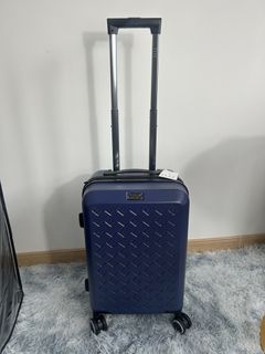 （分類：）位於 。 由 fashiontrade_luggage_company 提交（商品編號 1450366563，圖片 1）。簡介： 。
