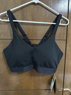 (Category: ) located in . Submitted by jazz.shop (Listing ID 1450336380, Image 1). Description: .