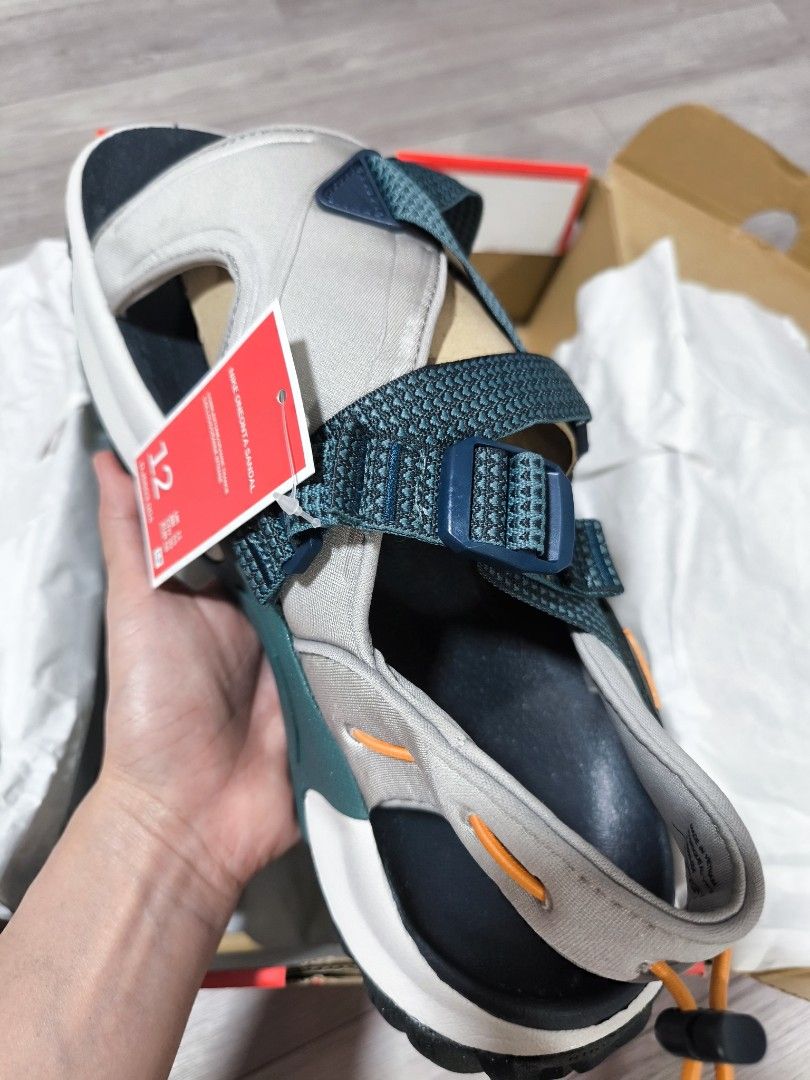Nike Oneonta Sandal Cobblestone Brandnew (Category: Sneakers) located in Cavite. Submitted by csl_corner (Listing ID 1450331868, Image 2). Description: Nike Oneonta Sandal Cobblestone 💯 Authentic Original Mineral Slate Original straps are adjustable top and rear for perfect fit 💪 size US12 UK11 eu46 cm30 Brandnew complete with box✨ selling low✨ bought from nike official store.