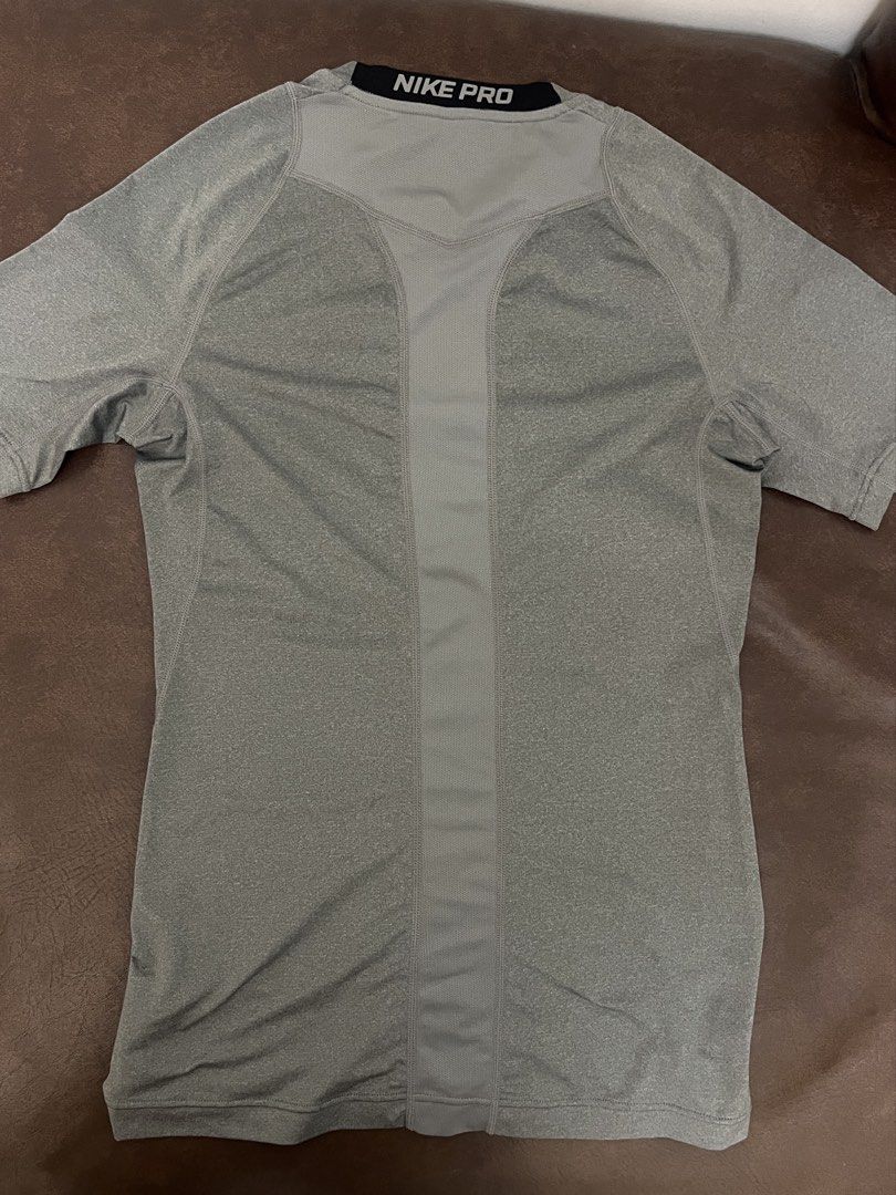 Nike Pro Dri-FIT Compression T-shirt (Category: Activewear) located in Lipa City. Submitted by juq88 (Listing ID 1450503800, Image 3). Description: Selling for bundle only min 2pcs 25 inches length 15 inches chest.