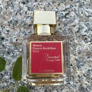 (Category: ) located in . Submitted by aiscentperfume (Listing ID 1450399791, Image 1). Description: .