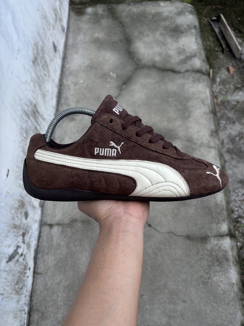 Original Puma Speedcat 💯 (Category: Sneakers) located in Tarlac. Submitted by outsource.psg (Listing ID 1450359566, Image 1). Description: Original Puma Speedcat 💯 Size: 9 men Color: Chocolate Brown (Pogi sa personal) Very good condition Mall Price: 7,100 ❎ P2,499 + Shipping ✅ Dm Sure Buyer 🤎 .