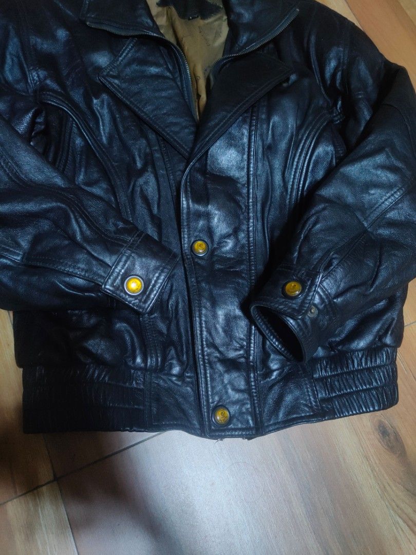 Pierre Cardin Oversized Black Leather Bomber/Biker Jacket (Category: Coats, Jackets and Outerwear) located in Mabalacat. Submitted by scienthrifts (Listing ID 1450501255, Image 3). Description: Selling this authentic vintage Pierre Cardin Genuine Leather Jacket (unisex). Very rare piece in excellent, near-mint condition! No leather cracking, no flaking, and well-maintained. Brand: Pierre Cardin (Paris) •Material: Heavyweight Premium Genuine Leath
