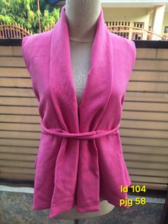 (Kategori: ) berada di . Dikirim oleh labha_vastra02 (ID iklan 1450456014, Gambar 1). Deskripsi: .